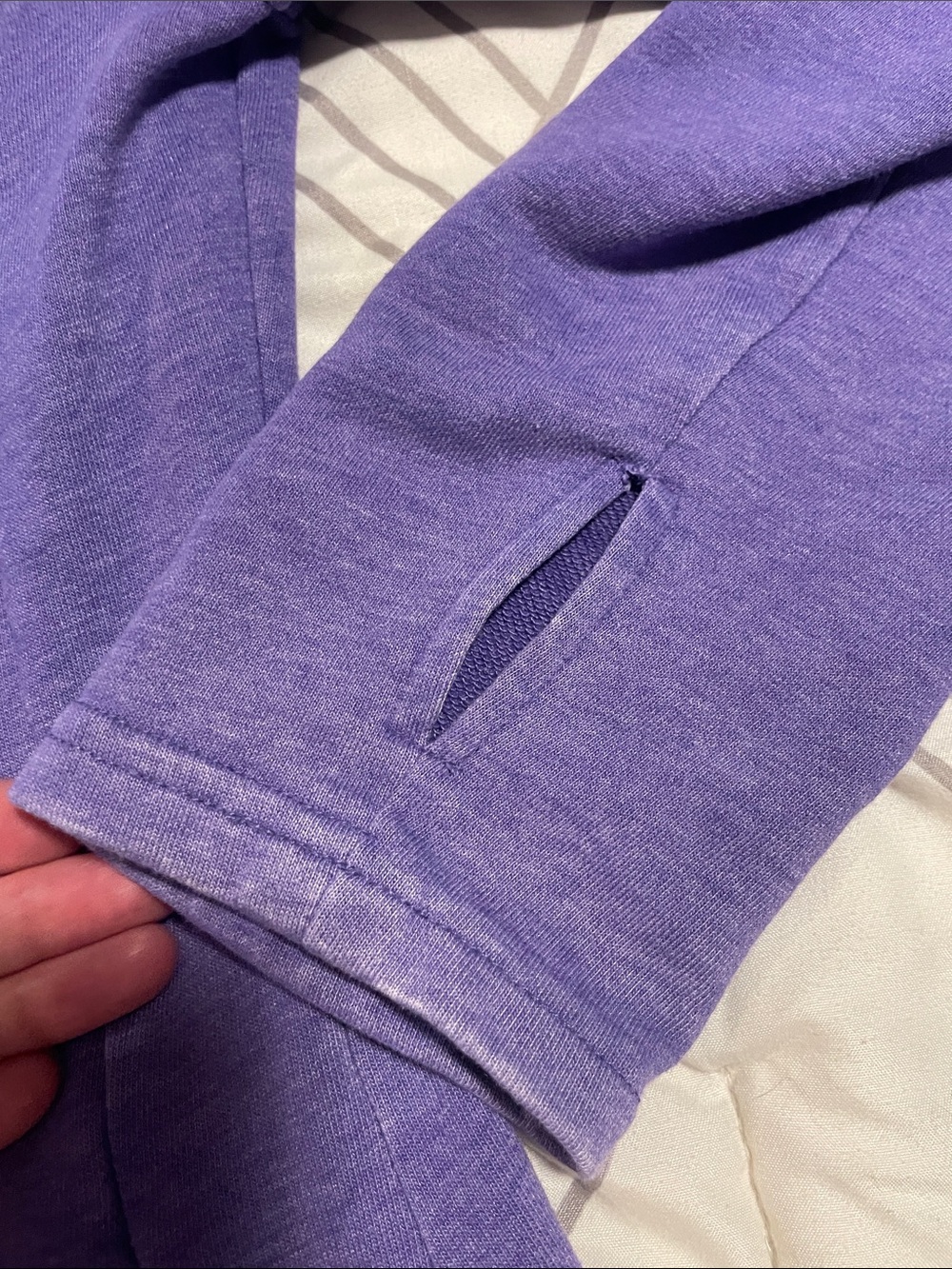 Bench Women's Purple Full-Zip Lightweight hoody - Picture 5 of 11